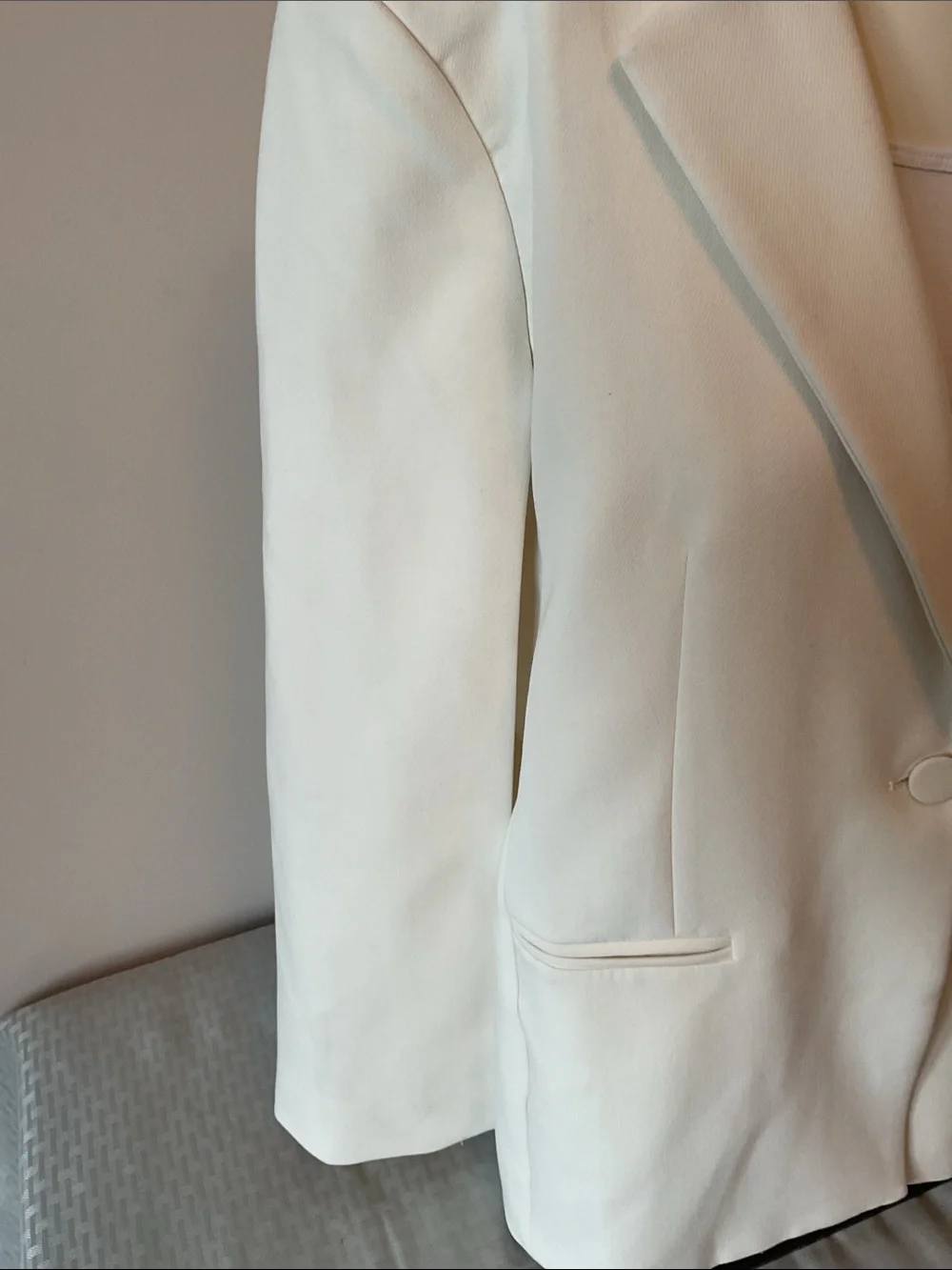 Dynamite Cape Blazer - Picture 7 of 12